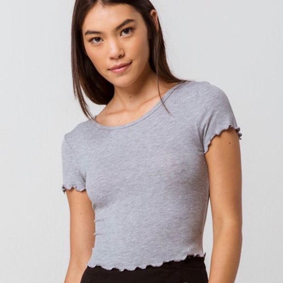 caution to the wind Tops - Gray Knit Crop Top -Boho Style- NWT Large